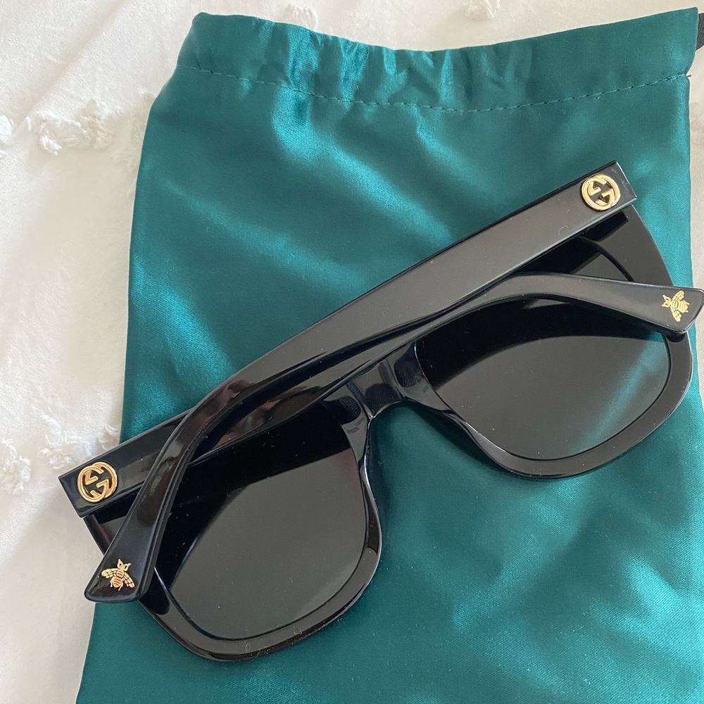 Gucci sunglasses - Picture 2 of 3
